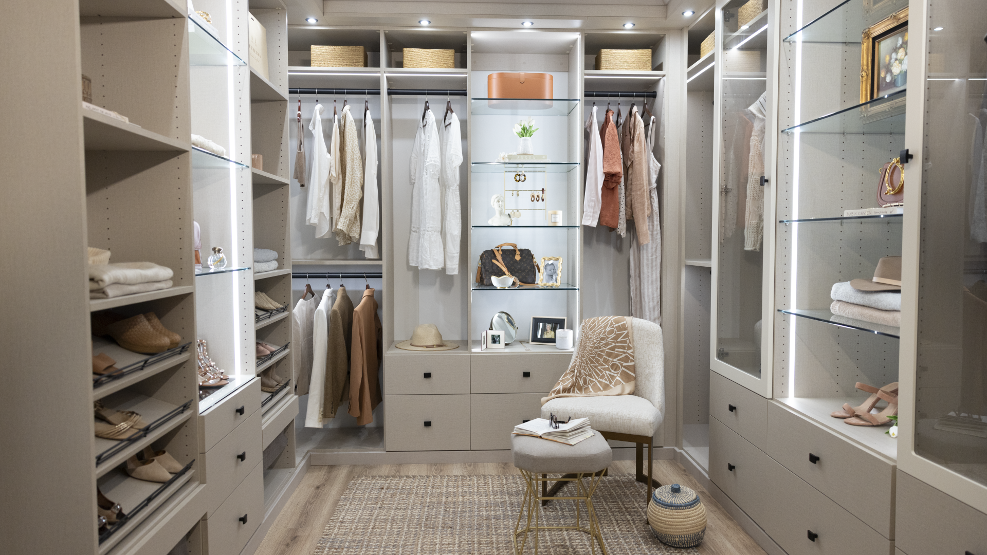 Custom closet built-ins in West Ashley SC